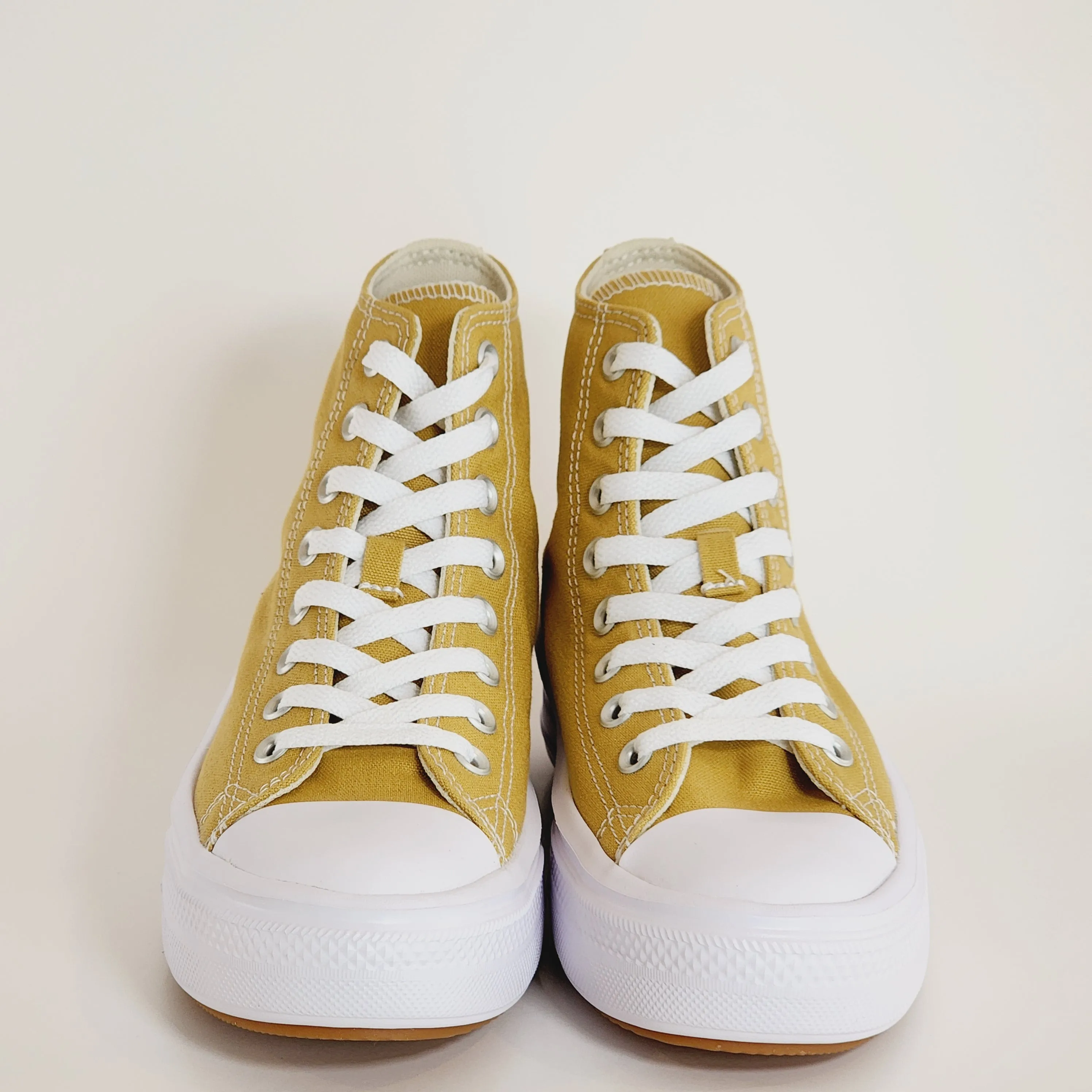 Converse CTAS Move Hi Seasonal Color Women's Platform Sneakers A06897C NWT