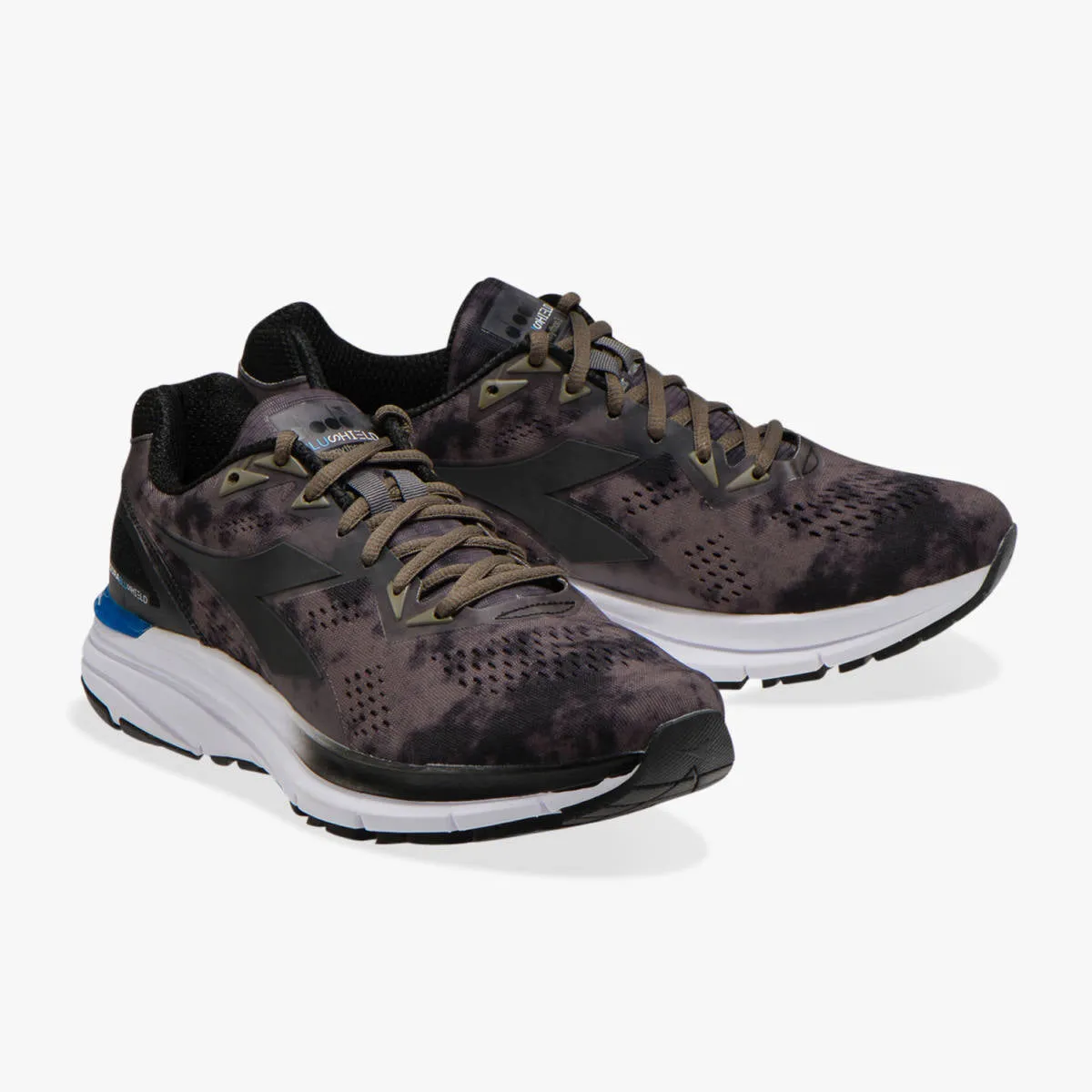 Men's Diadora Mythos Blushield 3 - 101.174467-C8125