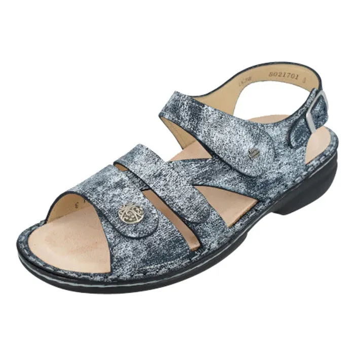 Womens Finn Comfort Gomera Marine Isotta